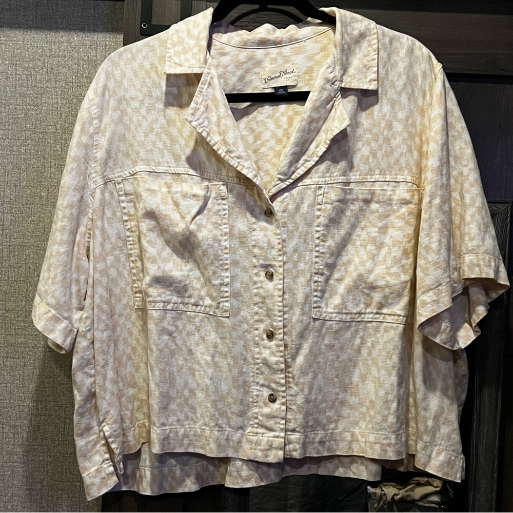 Universal Thread Cream Patterned Shirt